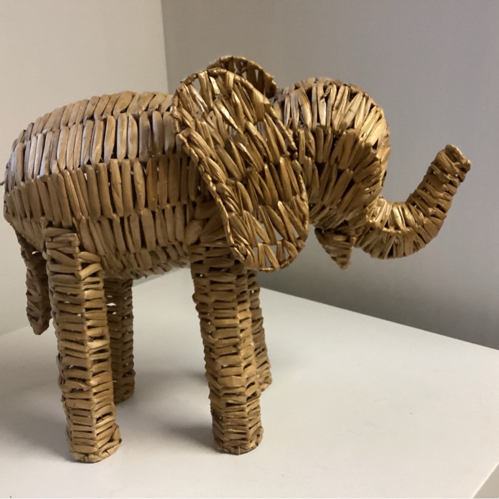 Vintage Handcrafted Seagrass Woven Tan Elephant Sculpture